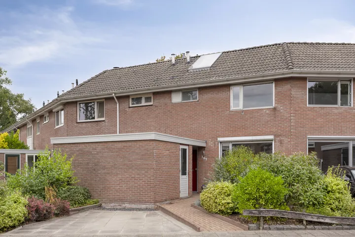 Huurwoning: Holtwiklanden 157 in Enschede - €2.490 per maand - 78m²