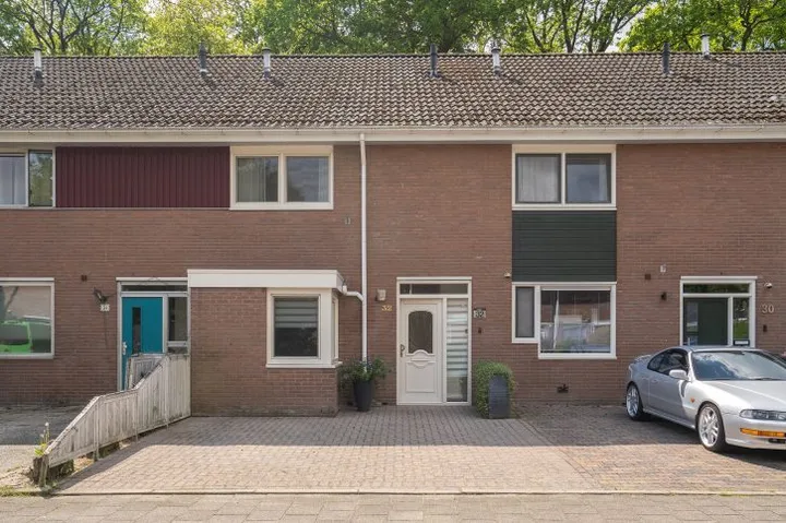 Tussenwoning te koop: Holtwiklanden 32, Stroinkslanden-Zuid Enschede