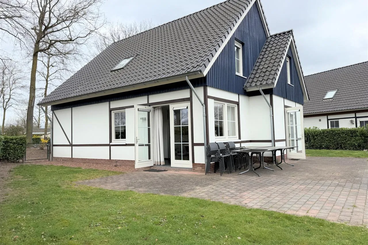 Vrijstaande woning te koop: Hommelweg 2R-504, Susteren