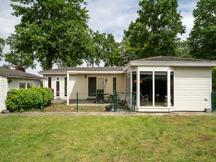 Vrijstaande woning te koop: Hommelweg 2R238, Recreatiepark Hommelheide Susteren