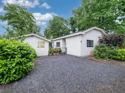 Vrijstaande woning te koop: Hommelweg 2R429, Recreatiepark Hommelheide Susteren