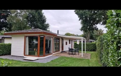 Vrijstaande woning te koop: Hommelweg 2R446, Recreatiepark Hommelheide Susteren