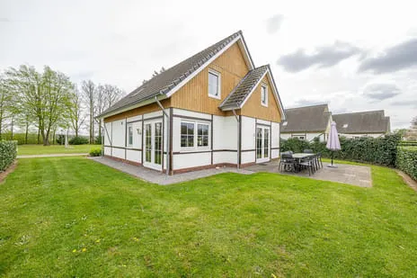Woning te koop: Hommelweg 2R530, Susteren