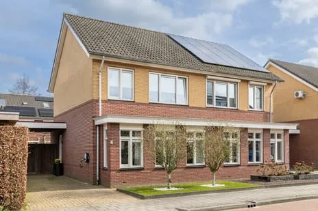 Twee-onder-één-kap te koop: Hondsdraf 1, Vroomshoop-Oost Vroomshoop