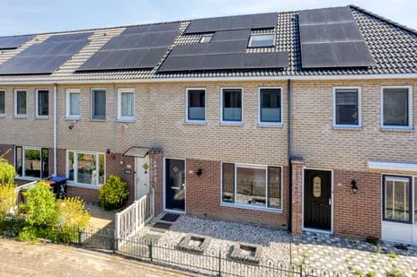 Tussenwoning te koop: Hondsdraf 42, Bloemenbuurt Swifterbant