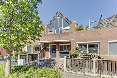Tussenwoning te koop: Hondsrug 29, De Landstreken Dronten