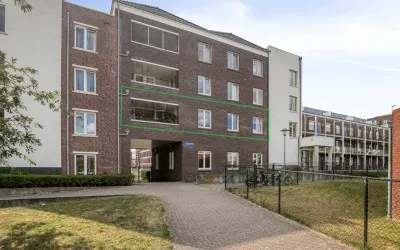Appartement te koop: Hongarijehof 16, Europakwartier W.-Zuid Almere