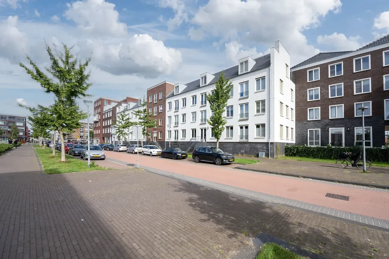 Appartement te koop: Hongarijehof 26, Almere