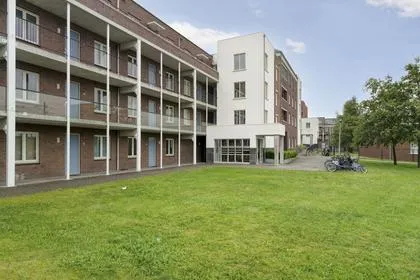 Appartement te koop: Hongarijehof 26, Europakwartier W.-Zuid Almere