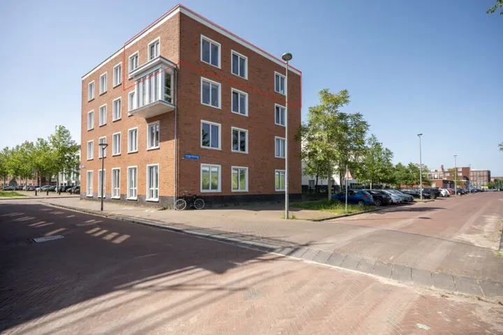 Appartement te koop: Hongarijehof 62, Europakwartier W.-Zuid Almere