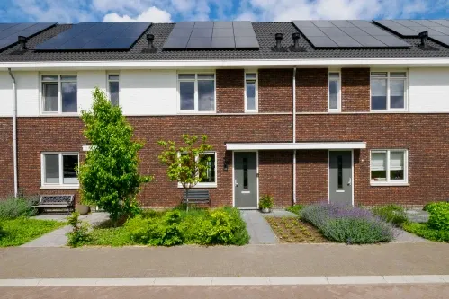 Tussenwoning te koop: Honingbes 64, Bornsche Maten Borne