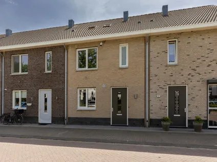 Tussenwoning te koop: Honingbij 26, De Gentiaan Son En Breugel