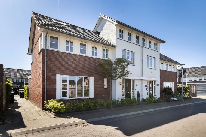 Twee-onder-één-kap te koop: Honingzwam 69, Zuidbroek - Mozaïek & Rooster Apeldoorn