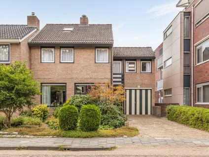 Twee-onder-één-kap te koop: Hoofdkade 50, Parkwijk Stadskanaal