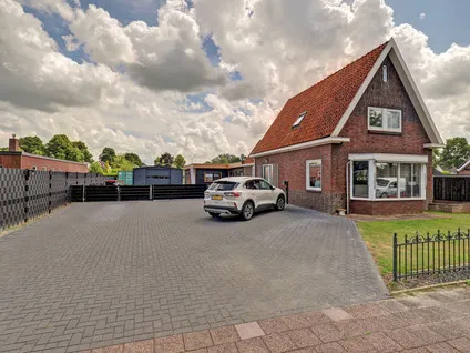 Vrijstaande woning te koop: Hoofdkanaal OZ 71, Emmer-Compascuum-Centrum Emmer-Compascuum