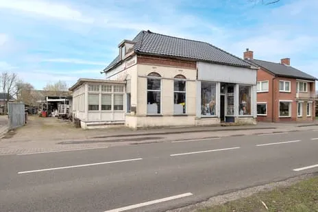 Vrijstaande woning te koop: Hoofdkanaal WZ 72, Emmer-Compascuum-Centrum Emmer-Compascuum