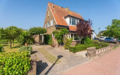Twee-onder-één-kap te koop: Hoofdstraat 110, Dorp Valkenburg