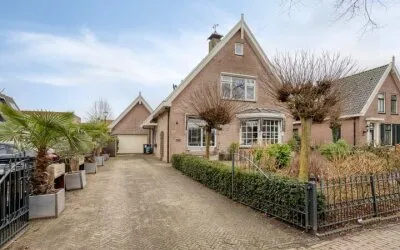 Vrijstaande woning te koop: Hoofdstraat 117, Bergambacht-Dorp Bergambacht