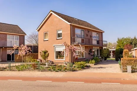 Vrijstaande woning te koop: Hoofdstraat 168, Zuidwolde kern Zuidwolde (Dr)