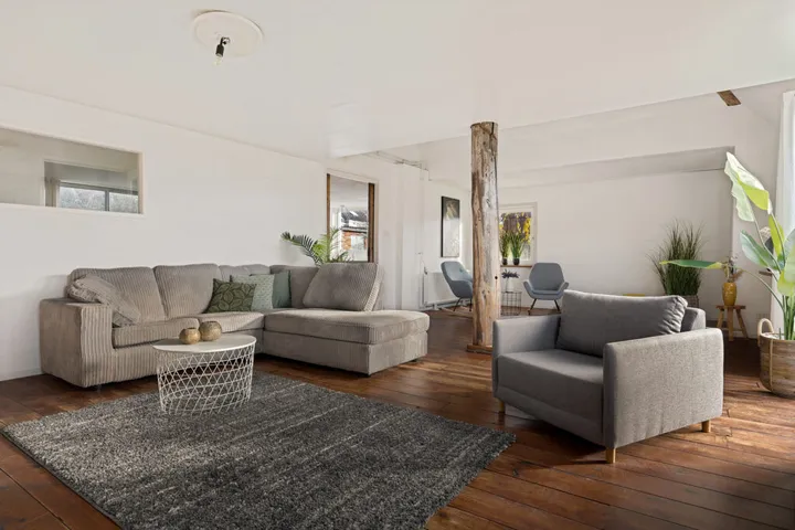 Vrijstaande woning te koop: Hoofdstraat 20, Stedum Stedum