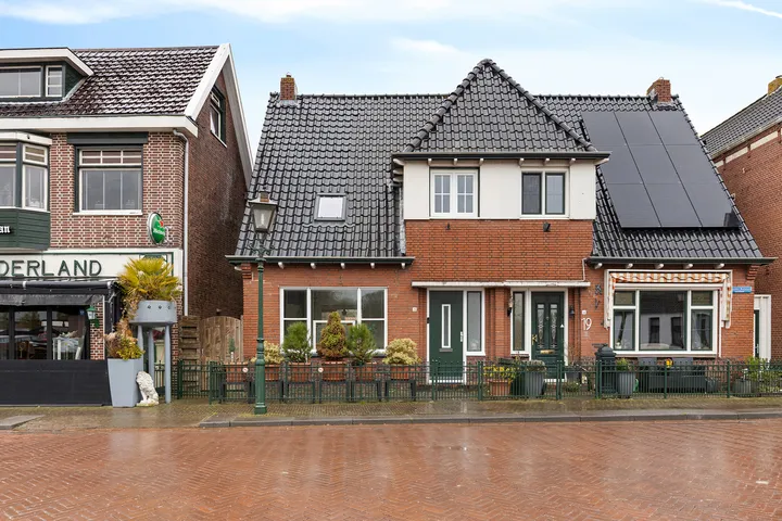 Twee-onder-één-kap te koop: Hoofdstraat 21, Nieuweschans De Bron Bad Nieuweschans