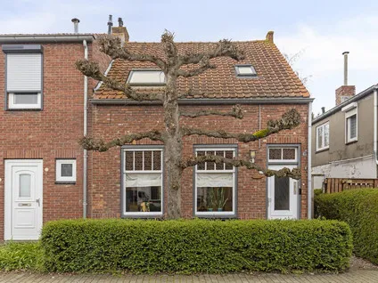 Twee-onder-één-kap te koop: Hoofdstraat 24, Othene Terneuzen