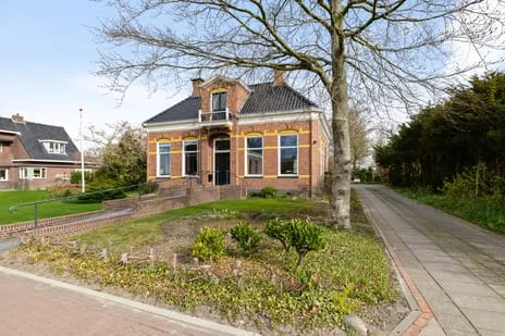 Vrijstaande woning te koop: Hoofdstraat 27, Leens Leens