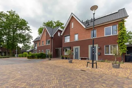 Twee-onder-één-kap te koop: Hoofdstraat 38A, Deurningen kern Deurningen (Gem. Dinkelland)