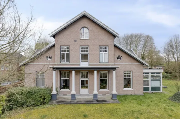 Vrijstaande woning te koop: Hoofdstraat 4, De Steeg De Steeg