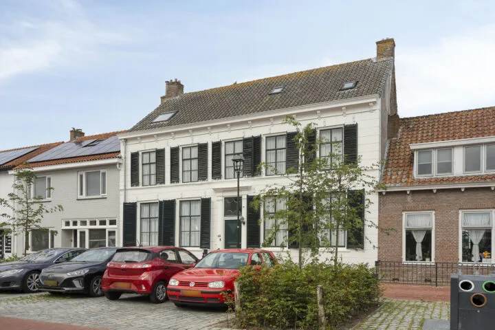 Tussenwoning te koop: Hoofdstraat 45, Kortgene