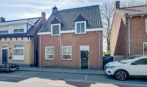 Vrijstaande woning te koop: Hoofdstraat 47, Zevenbergschen Hoek Zevenbergschen Hoek