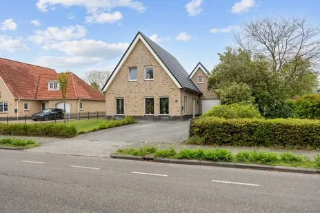 Vrijstaande woning te koop: Hoofdstraat 49, Uithuizermeeden Zuid Uithuizermeeden