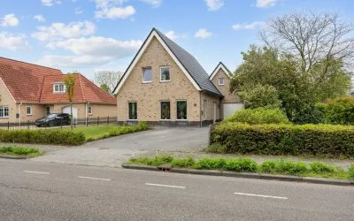 Vrijstaande woning te koop: Hoofdstraat 49, Uithuizermeeden Zuid Uithuizermeeden