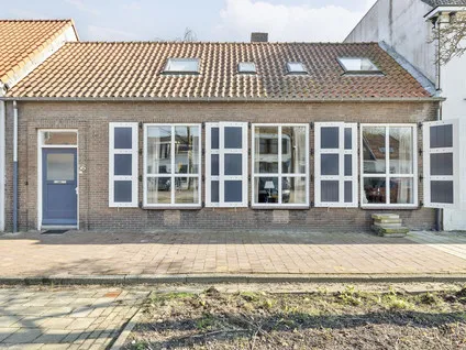 Tussenwoning te koop: Hoofdstraat 56, Kortgene