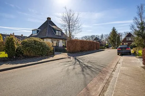 Vrijstaande woning te koop: Hoofdstraat 60, Meedhuizen Meedhuizen