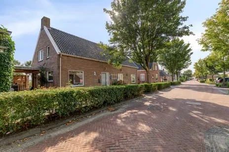 Twee-onder-één-kap te koop: Hoofdstraat 6A, Niezijl Niezijl