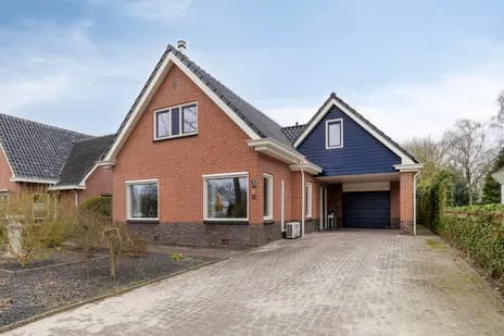Vrijstaande woning te koop: Hoofdstraat 8, Een Een