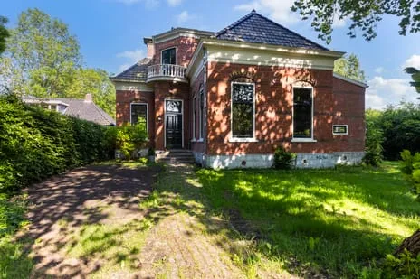 Vrijstaande woning te koop: Hoofdstraat 8, Meedhuizen Meedhuizen
