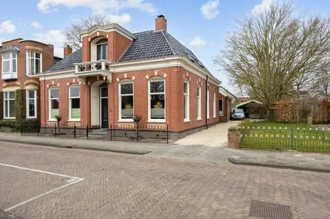 Vrijstaande woning te koop: Hoofdstraat-West 70, Uithuizen