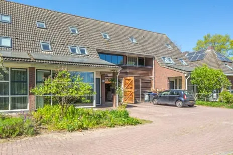 Tussenwoning te koop: Hoofdweg 100, Scharmer Scharmer