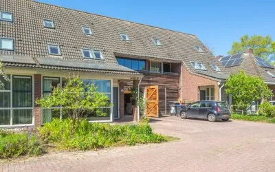 Tussenwoning te koop: Hoofdweg 100, Scharmer Scharmer