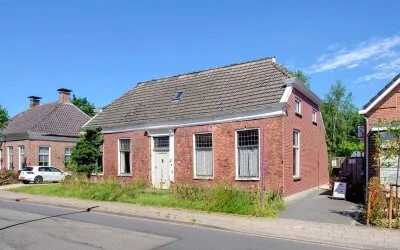 Twee-onder-één-kap te koop: Hoofdweg 113, Midwolda Midwolda