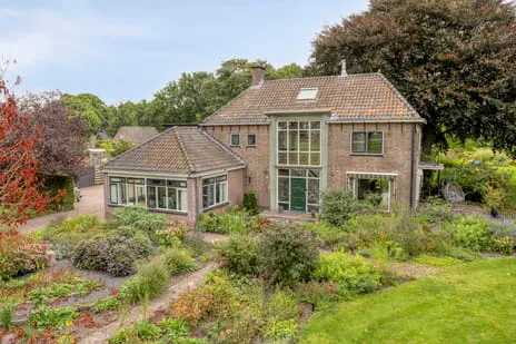Vrijstaande woning te koop: Hoofdweg 134, Vriezenveensewijk Westerhaar-Vriezenveensewijk