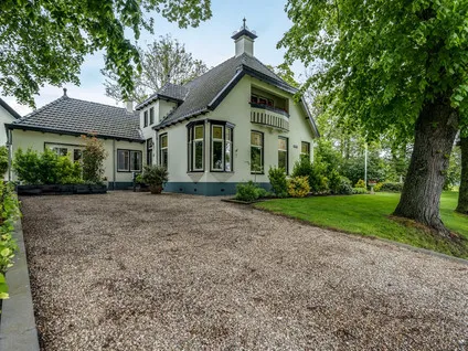 Vrijstaande woning te koop: Hoofdweg 2, Godlinze Godlinze