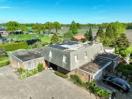 Vrijstaande woning te koop: Hoofdweg 2, Slochteren