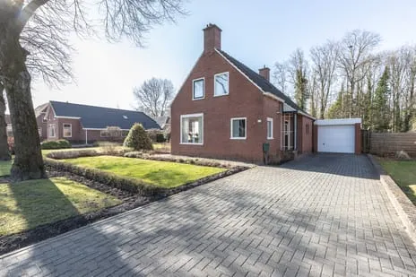 Vrijstaande woning te koop: Hoofdweg 210, Westerlee