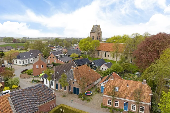 Twee-onder-één-kap te koop: Hoofdweg 22, Godlinze Godlinze