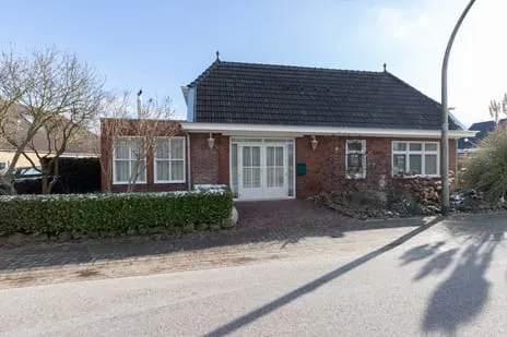 Vrijstaande woning te koop: Hoofdweg 41, 'T Waar