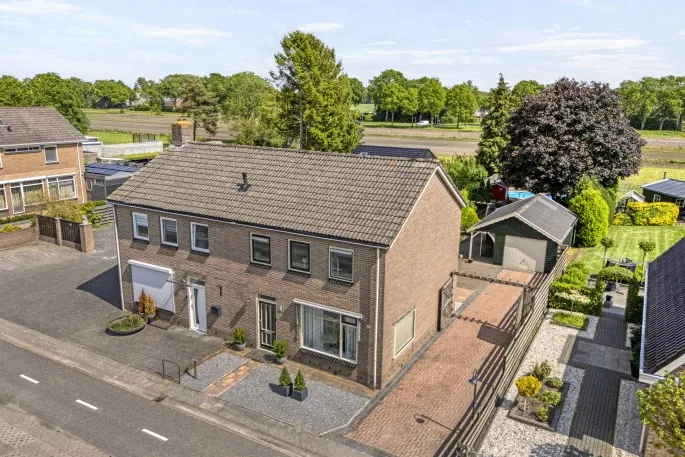 Twee-onder-één-kap te koop: Hoofdweg 42, Smilde-Noord Smilde