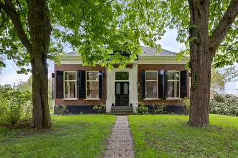 Vrijstaande woning te koop: Hoofdweg 54, Hellum Hellum
